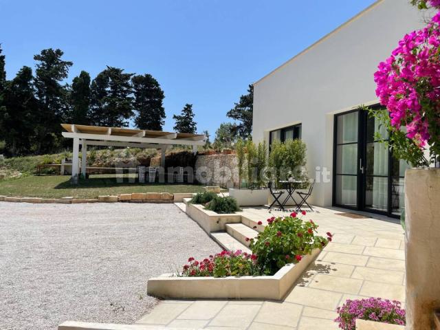 Appartamento in villa via Vicinale Sant'Emiliano 17, Otranto