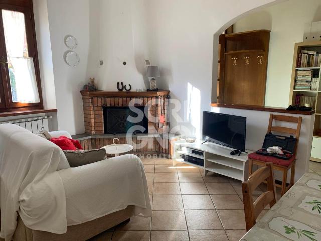 Appartamento indipendente con giardino Maresca