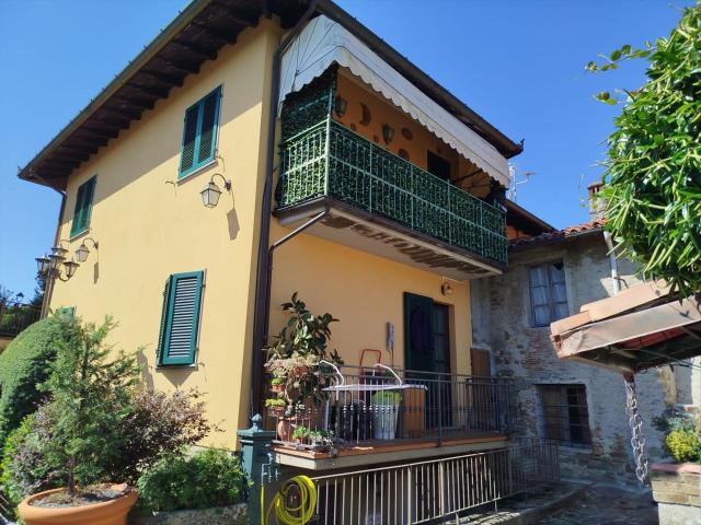 Appartamento Indipendente con Parco Privato sulle Mura Medie. 145m² Molazzana