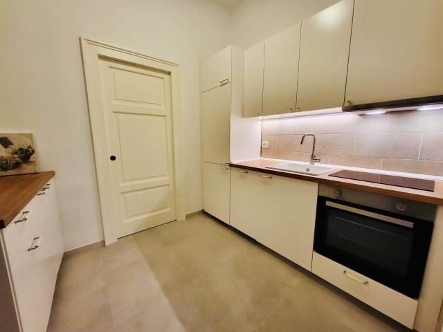 Appartamento indipendente in affitto a Bari zona Santo Spirito
