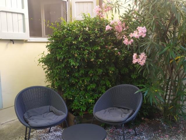 Appartamento Indipendente in Affitto a Pietrasanta Marina Di Pietrasanta