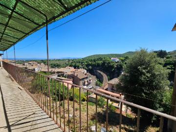 Appartamento indipendente in vendita a Viterbo, Bagnaia