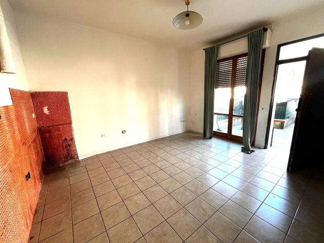 APPARTAMENTO INDIPENDENTE in VENDITA a CAMPI BISENZIO SAN LORENZO di 2 vani