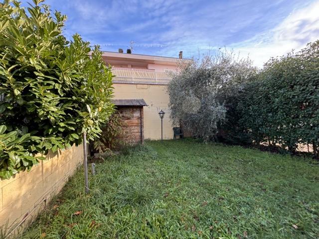 APPARTAMENTO INDIPENDENTE in VENDITA a CASTELFRANCO PIANDISCO' SAN MINIATO di 6 vani