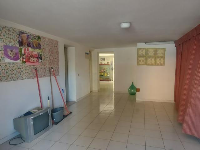 APPARTAMENTO INDIPENDENTE in VENDITA a EMPOLI di 6 vani