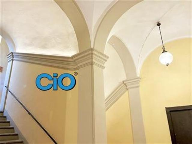 Appartamento Oltre Cinque locali a Bologna