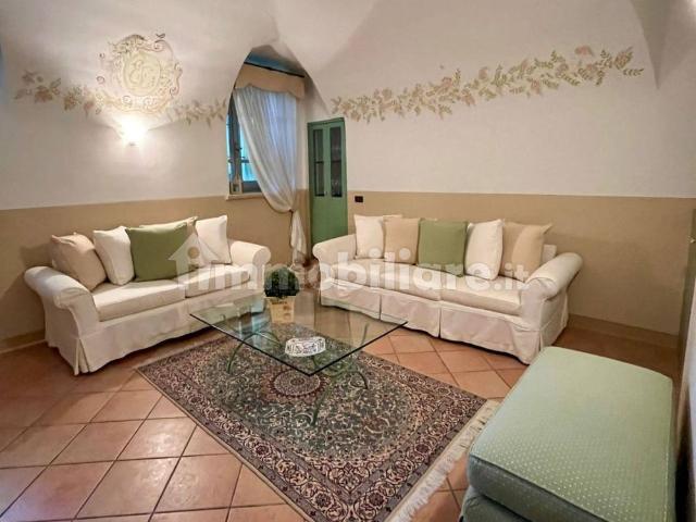 Appartamento ottimo stato, piano terra, Corcagnano, Parma