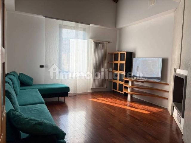 Appartamento ottimo stato, primo piano, Musicisti, Forlì
