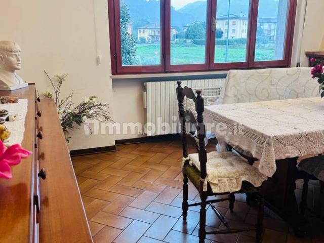 Appartamento ottimo stato, primo piano, Barbarasco, Tresana