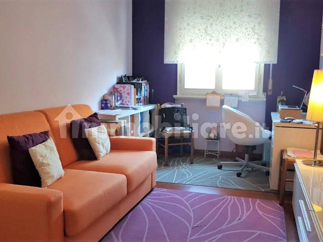 Appartamento ottimo stato, quarto piano, Le Cure, Firenze