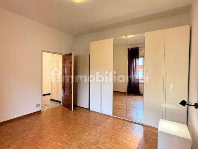 Appartamento ottimo stato, quarto piano, Pegli, Genova
