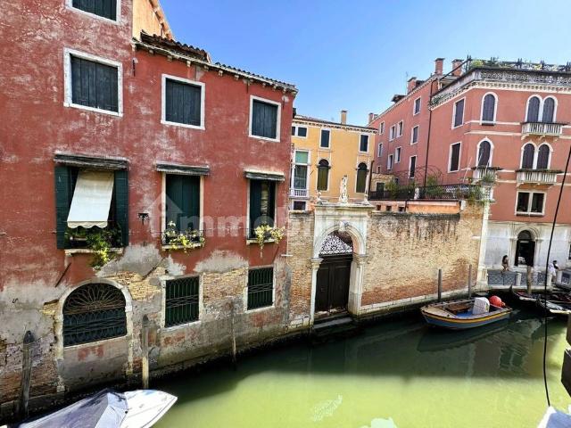 Appartamento ottimo stato, su più livelli, San Marco, Venezia