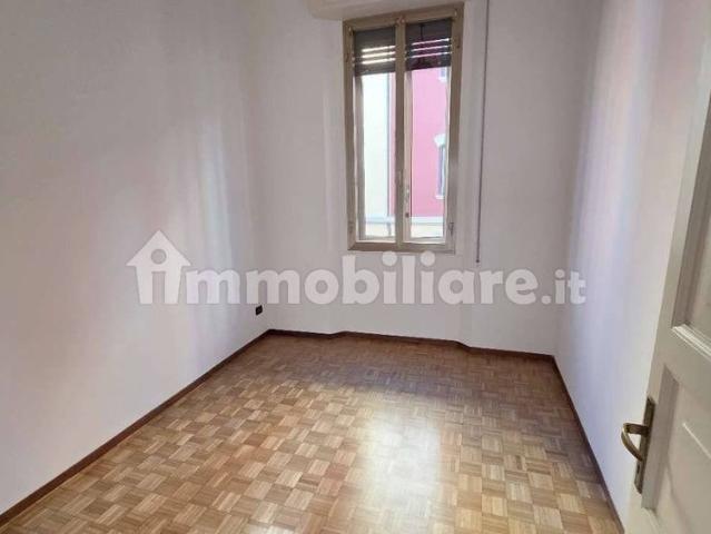 Appartamento ottimo stato, secondo piano, Irnerio, Bologna