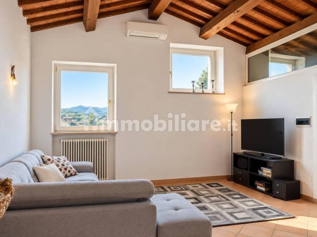 Appartamento ottimo stato, secondo piano, Ospedaletto, Santa Lucia, Arcè, Pescantina
