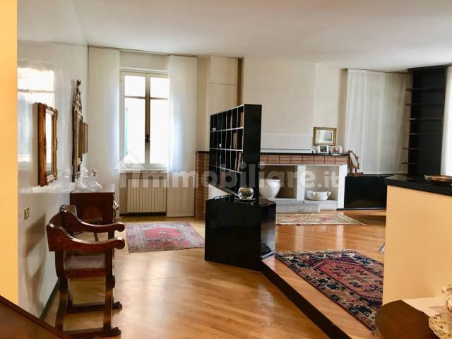 Appartamento ottimo stato, secondo piano, Pubblico Passeggio, Piacenza
