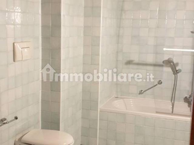 Appartamento ottimo stato, terzo piano, Centro, Bassano del Grappa