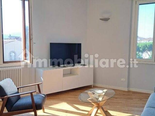 Appartamento ottimo stato, terzo piano, Coverciano, Firenze