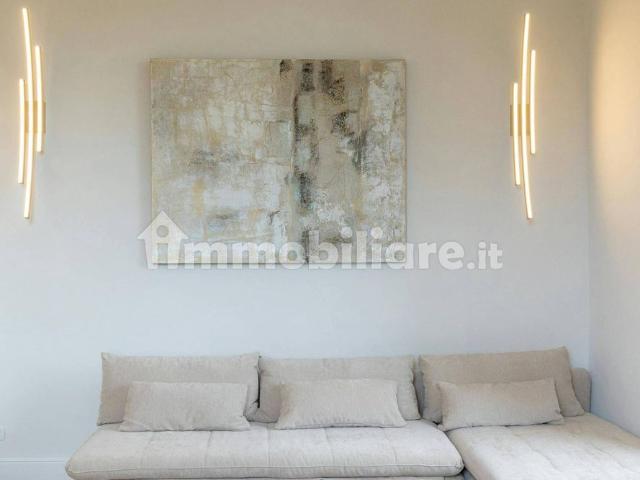 Appartamento Lungotevere dei Mellini, Prati, Roma