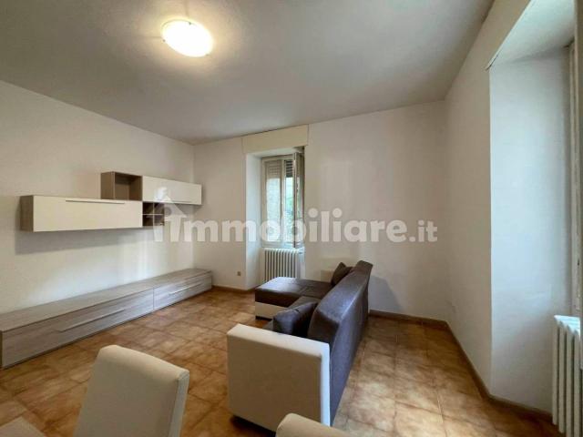 Appartamento Lungo Mallero, Centro, Sondrio