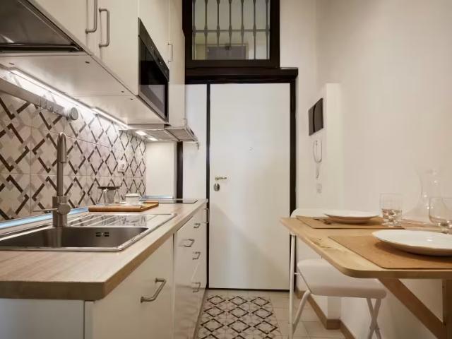Appartamento Milan Milan 20144 ES97633521