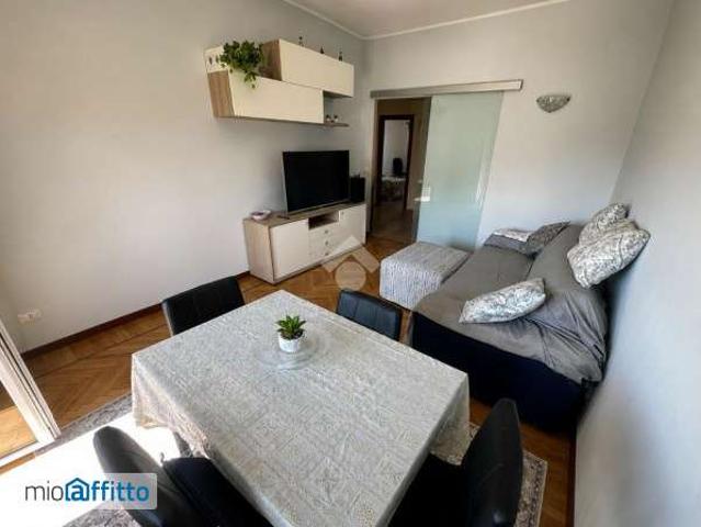 Appartamento arredato Mirafiori nord