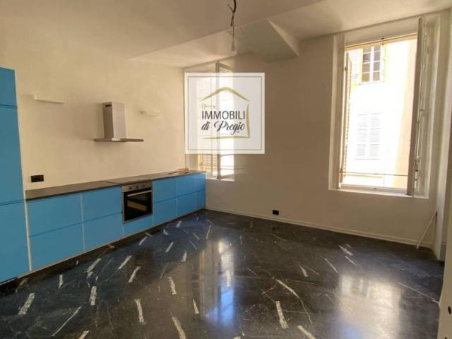 Appartamento Strada Della Repubblica, Centro Storico, Parma