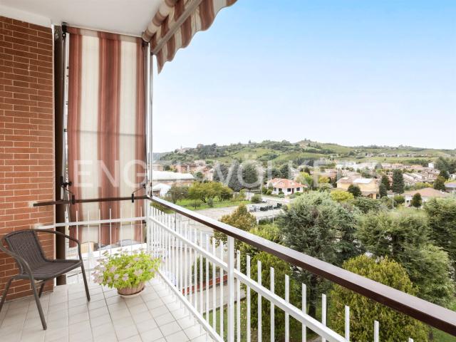 Appartamento panoramico a Canelli 190m² Canelli