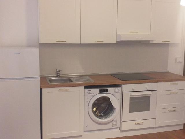 Appartamento per studenti con 4 camere e 2 bagni