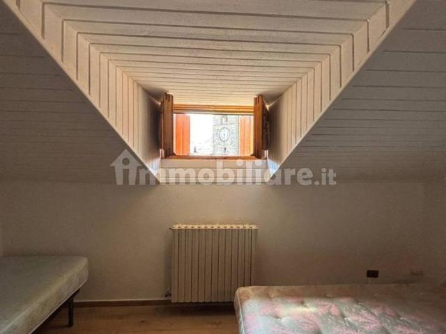 Appartamento piazza Odoardo Corsini 26, Centro, Fanano