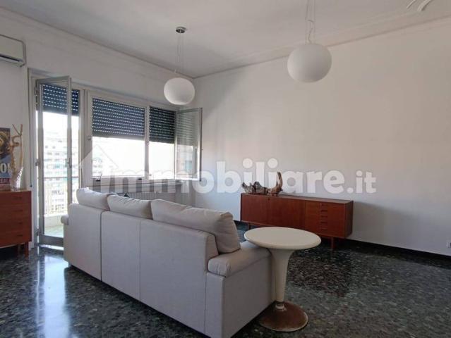 Appartamento piazza Raffaele Rossetti, Foce, Genova