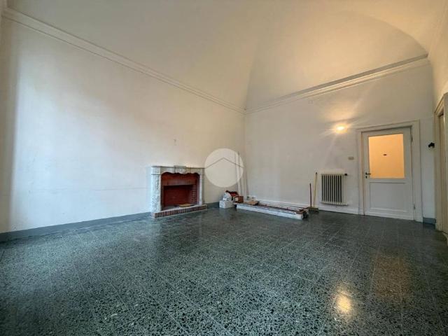 Appartamento piazza Sant'agostino 59, Centro Storico, La Spezia