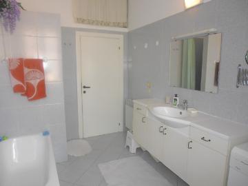 Appartamento Quadrilocale a Sestri Levante