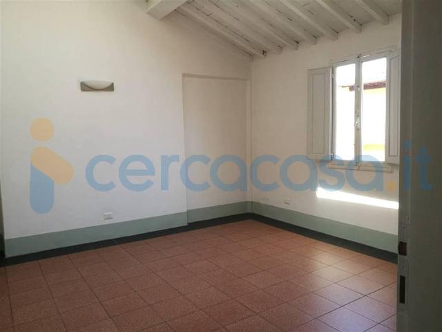 Appartamento Quadrilocale in ottime condizioni in affitto a Firenze