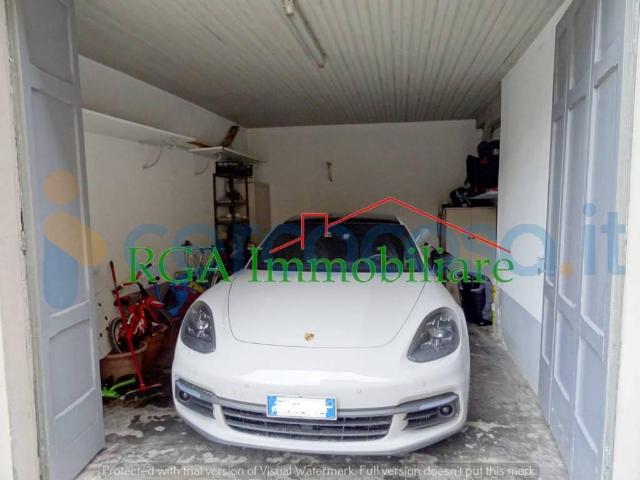 Appartamento Quadrilocale in ottime condizioni, in affitto in Via Tasso, Bergamo