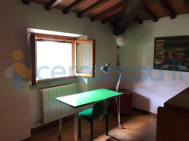 Appartamento Quadrilocale in affitto a Firenze