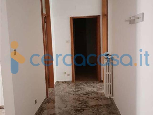 Appartamento Quadrilocale in affitto in Via Del Santo, Padova