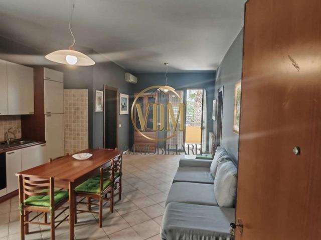 Appartamento rifinito con veranda e balcone panoramico