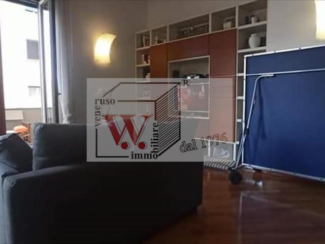 Appartamento ristrutturato, Napoli vomero