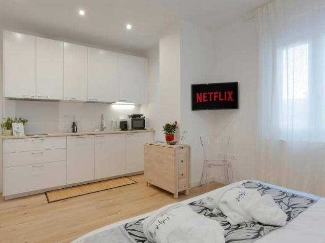 Appartamento Trieste Trieste 34123 ES103695722