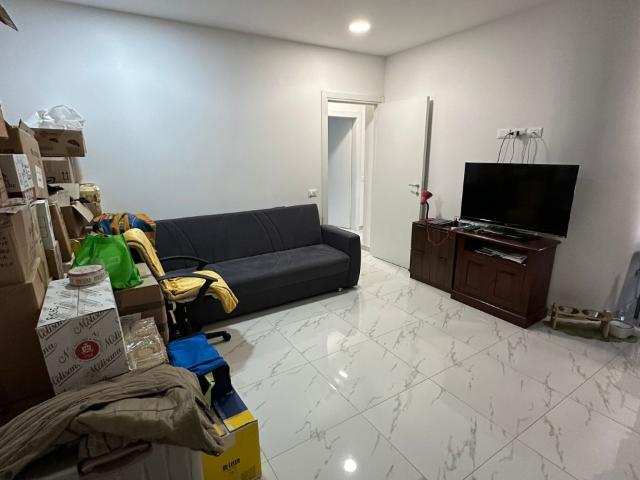 Appartamento trilocale moderno con vista panoramica in affitto a Elice