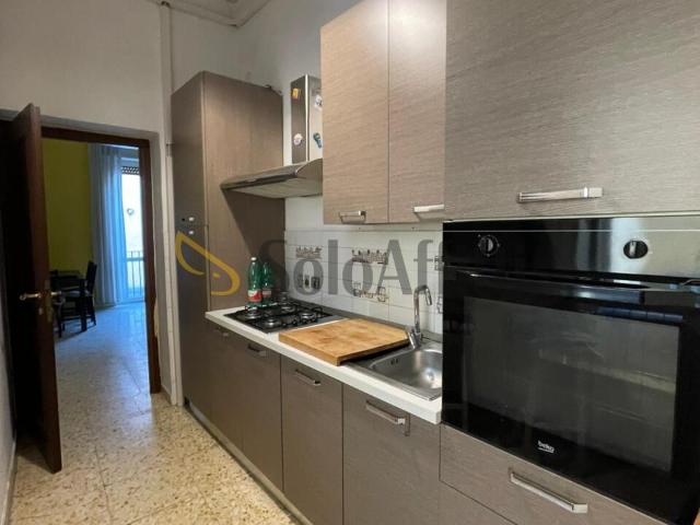 Appartamento Trilocale a Porto, Napoli