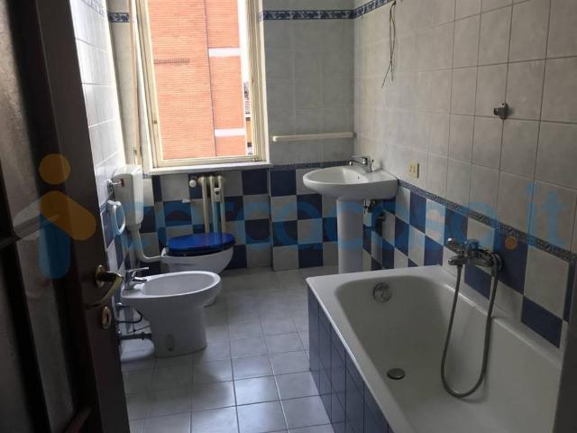 Appartamento Trilocale in ottime condizioni in affitto a Tortona