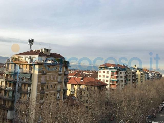 Appartamento Trilocale in ottime condizioni in affitto a Torino