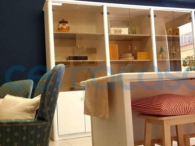 Appartamento Trilocale in ottime condizioni in affitto a Aci Castello