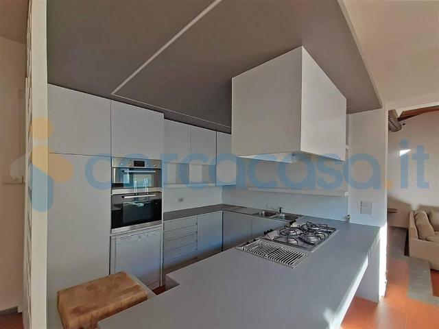 Appartamento Trilocale in ottime condizioni in affitto a Firenze