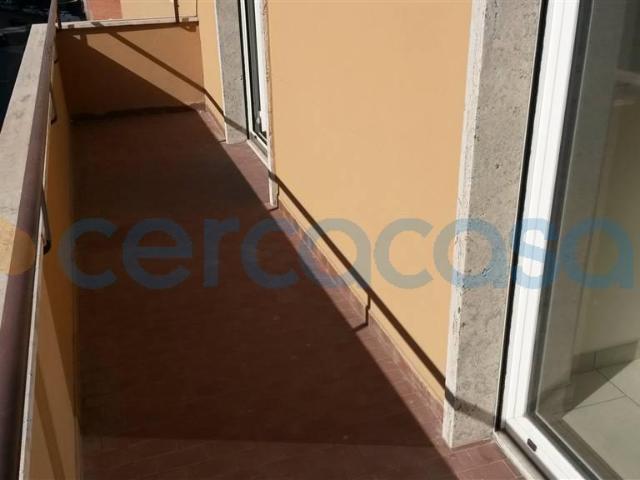 Appartamento Trilocale in ottime condizioni in affitto a Napoli