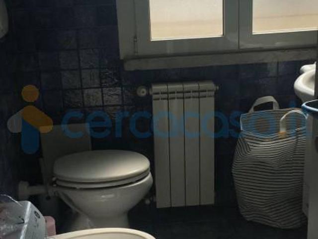 Appartamento Trilocale in ottime condizioni in affitto a Roma