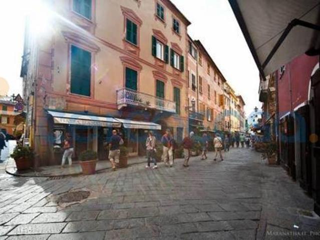 Appartamento Trilocale in ottime condizioni in affitto a Sestri Levante