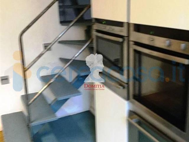 Appartamento Trilocale in ottime condizioni, in affitto in Piazza Di San Paolo Alla Regola, Roma