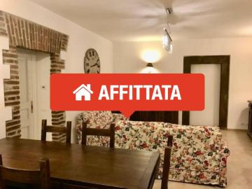 Appartamento Trilocale in Affitto a Due Passi da Piazza Ca